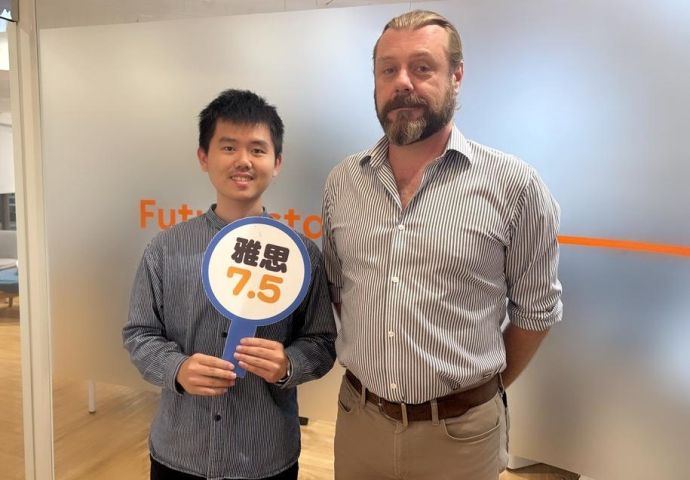 以前害怕寫作口說,現在有架構有信心:IDP課程讓我從資訊雜亂到精準學習 | Kevin - IDP 台南雅思學校